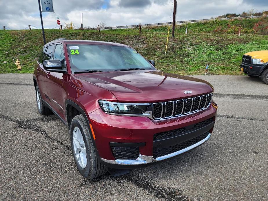 new 2024 Jeep Grand Cherokee L car, priced at $41,999