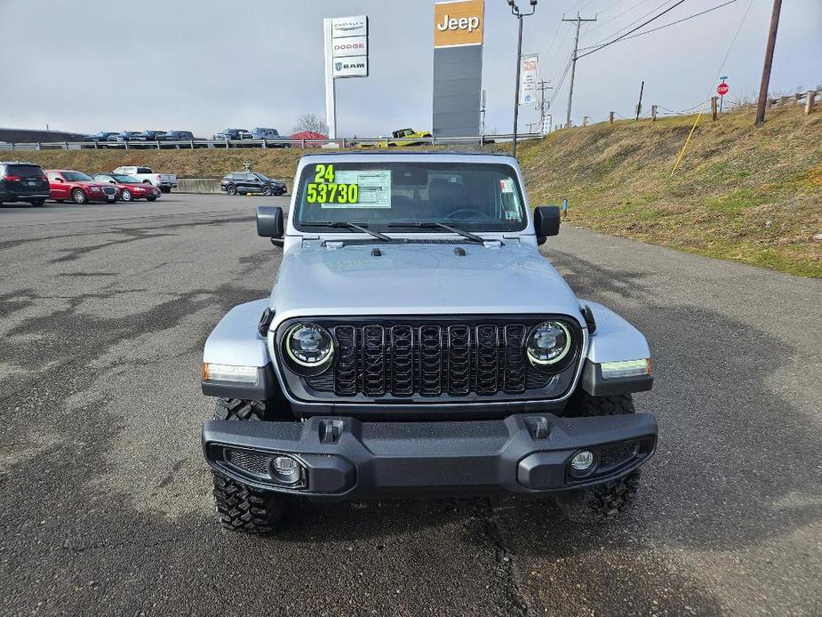 new 2024 Jeep Gladiator car, priced at $51,422