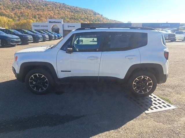 used 2023 Jeep Renegade car, priced at $22,497