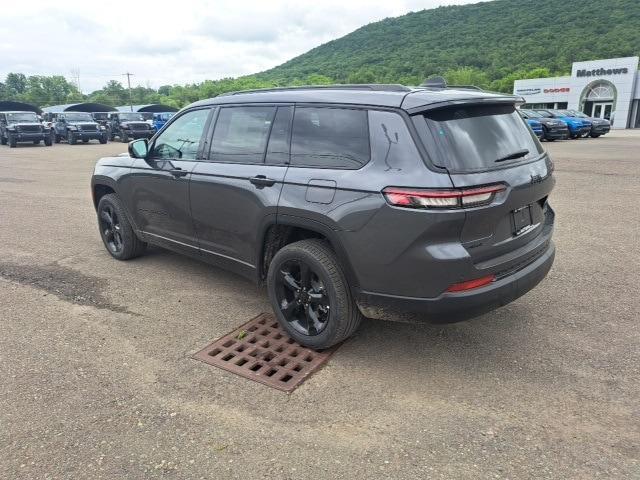 new 2024 Jeep Grand Cherokee L car, priced at $54,999