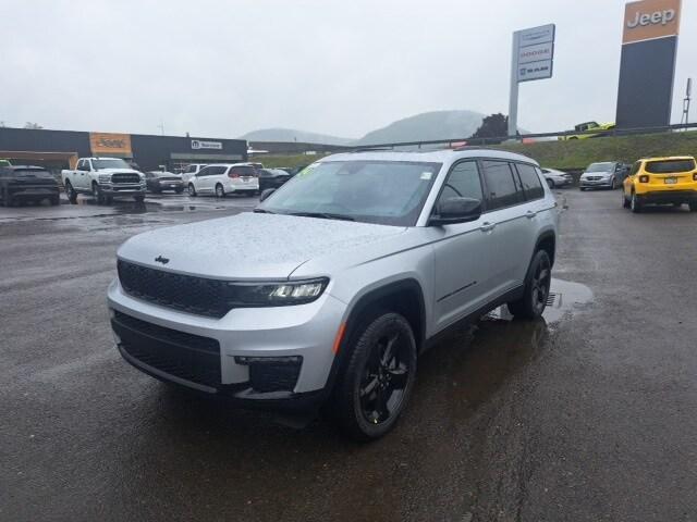 new 2024 Jeep Grand Cherokee L car, priced at $55,499