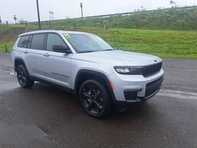 new 2024 Jeep Grand Cherokee L car, priced at $55,499