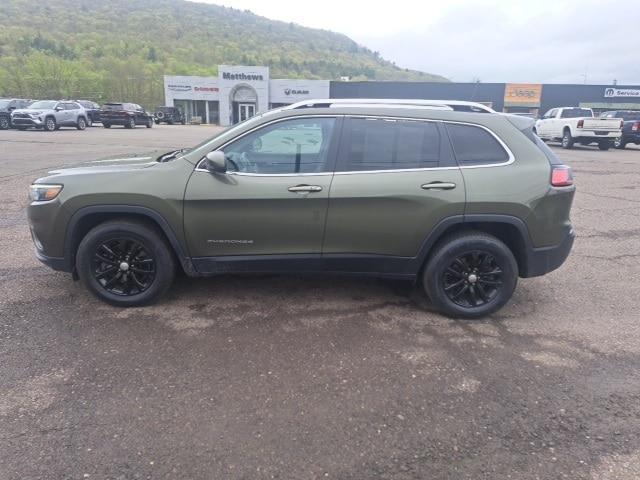 used 2021 Jeep Cherokee car, priced at $22,990