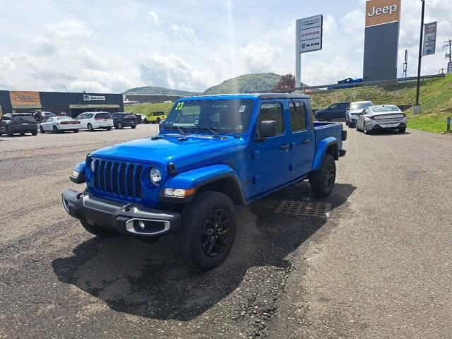 new 2023 Jeep Gladiator car, priced at $54,499