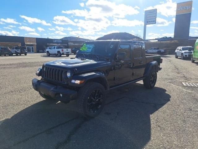 new 2025 Jeep Gladiator car, priced at $43,440