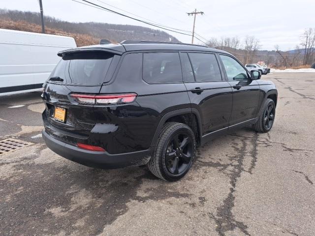 used 2022 Jeep Grand Cherokee L car, priced at $33,790