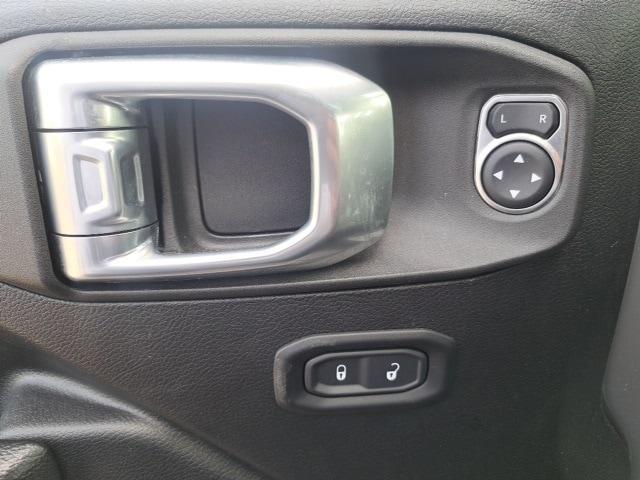 used 2022 Jeep Wrangler Unlimited car, priced at $34,900