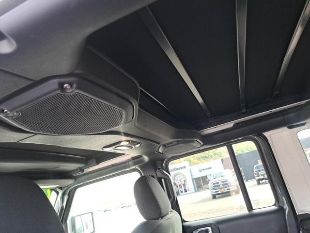 used 2022 Jeep Wrangler Unlimited car, priced at $34,900