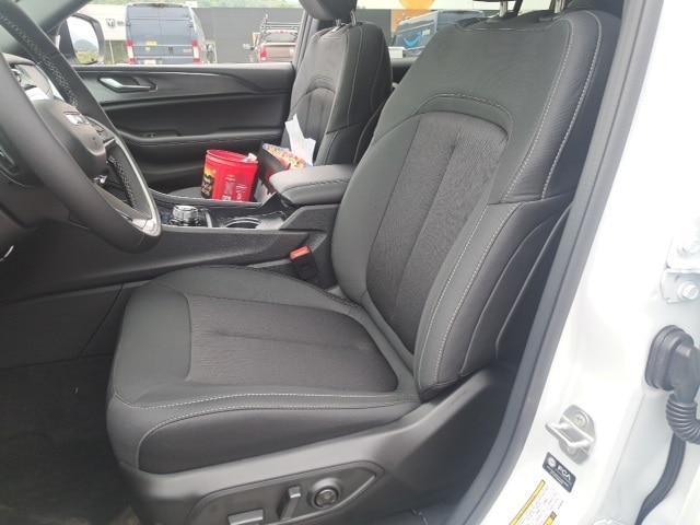 new 2025 Jeep Grand Cherokee L car, priced at $44,482