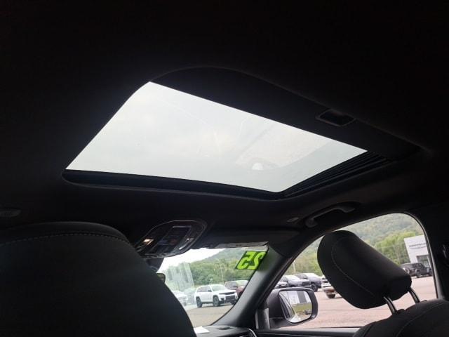 new 2025 Jeep Grand Cherokee L car, priced at $44,482