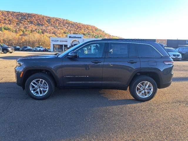 new 2025 Jeep Grand Cherokee car, priced at $42,643