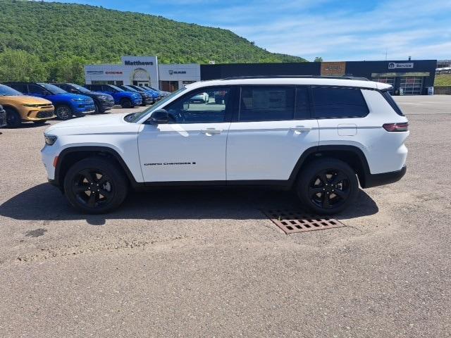 new 2024 Jeep Grand Cherokee L car, priced at $54,999