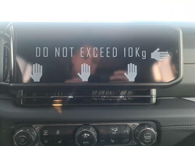 new 2025 Jeep Wrangler car, priced at $56,178