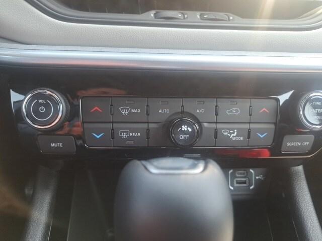 new 2025 Jeep Compass car, priced at $33,582