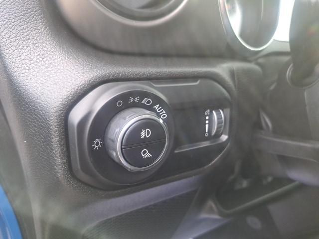 used 2023 Jeep Gladiator car, priced at $33,884