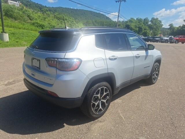 new 2025 Jeep Compass car, priced at $34,835