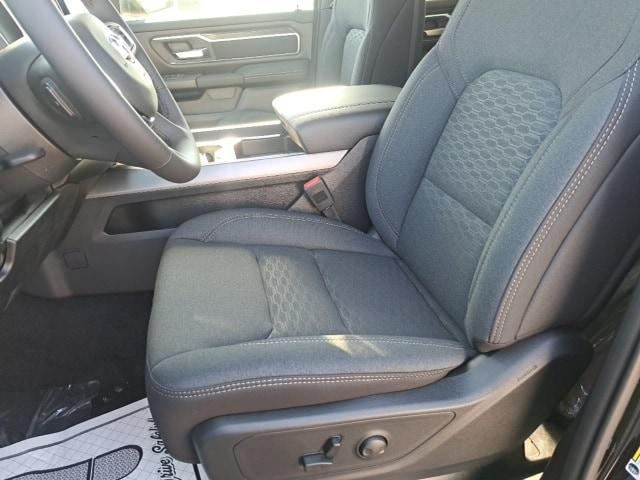 new 2025 Ram 1500 car, priced at $57,587