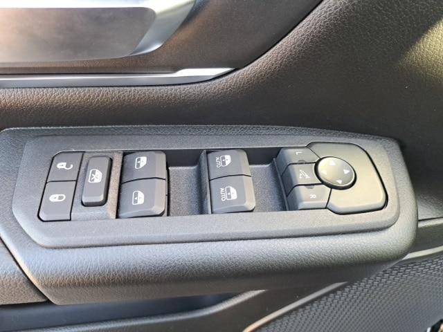 new 2025 Ram 1500 car, priced at $57,587