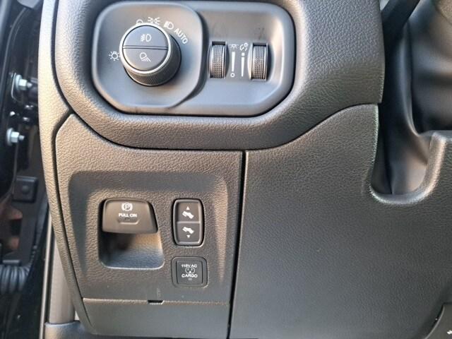 new 2025 Ram 1500 car, priced at $57,587