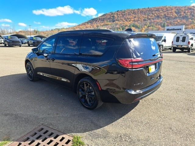 new 2026 Chrysler Pacifica car, priced at $49,894