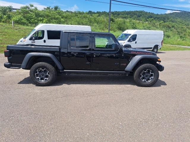 new 2023 Jeep Gladiator car, priced at $51,425