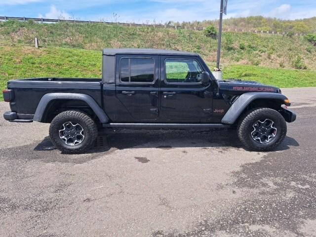 new 2023 Jeep Gladiator car, priced at $52,997