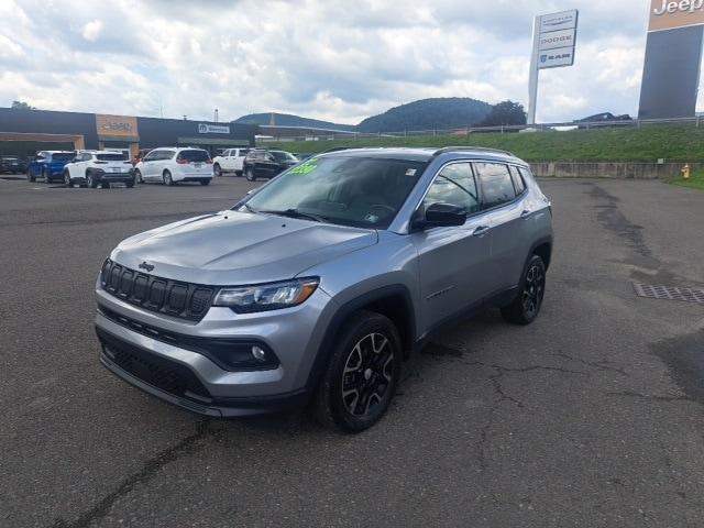 used 2022 Jeep Compass car, priced at $22,390