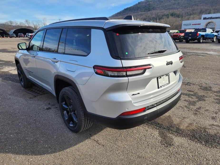 new 2024 Jeep Grand Cherokee L car, priced at $47,999