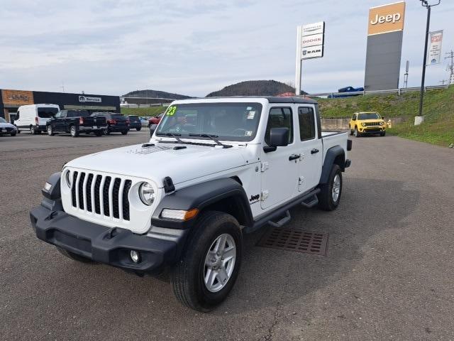 used 2020 Jeep Gladiator car, priced at $31,999