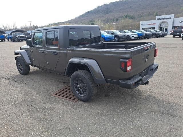 new 2024 Jeep Gladiator car, priced at $50,935