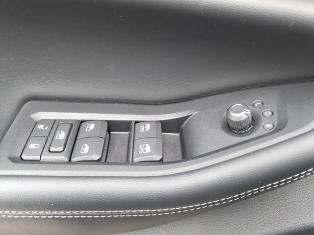 used 2022 Jeep Grand Cherokee car, priced at $31,425