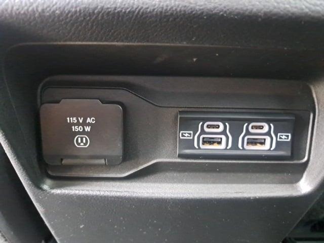 used 2022 Jeep Grand Cherokee car, priced at $31,425