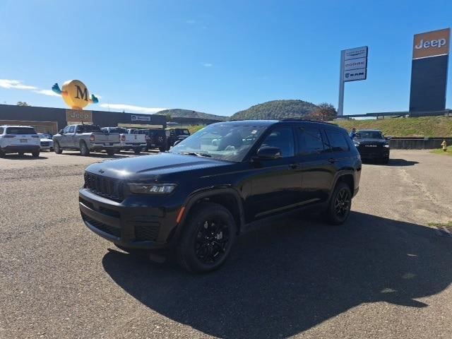 new 2025 Jeep Grand Cherokee L car, priced at $47,171