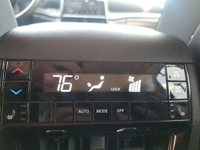 used 2021 Jeep Grand Cherokee L car, priced at $33,990