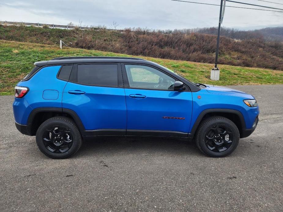 new 2024 Jeep Compass car, priced at $41,999