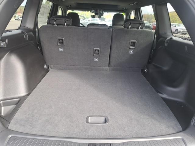 new 2025 Jeep Grand Cherokee car, priced at $42,221