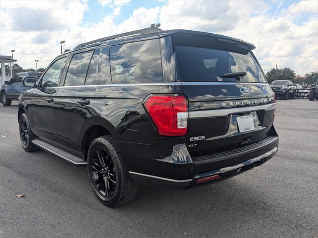 used 2022 Ford Expedition car, priced at $39,999