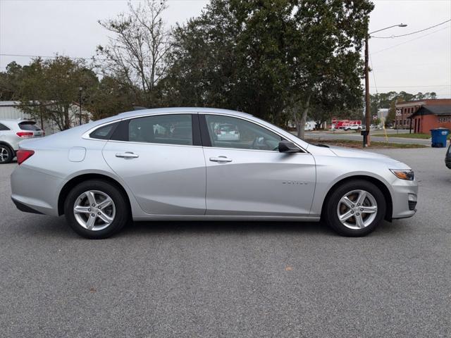 used 2022 Chevrolet Malibu car, priced at $18,321