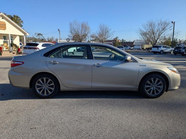 used 2015 Toyota Camry Hybrid car, priced at $14,240