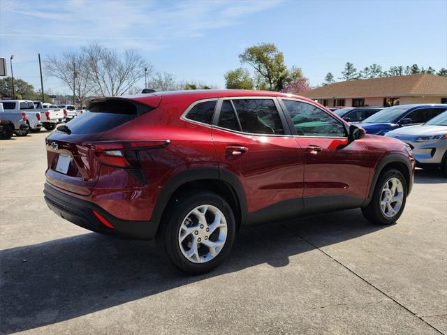 used 2024 Chevrolet Trax car, priced at $23,444