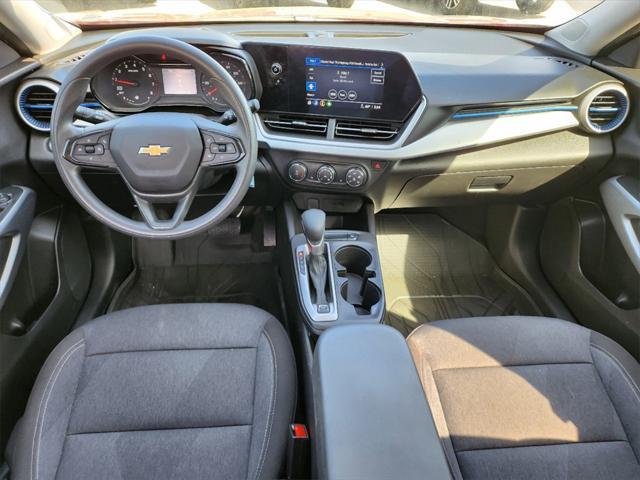 used 2024 Chevrolet Trax car, priced at $23,444