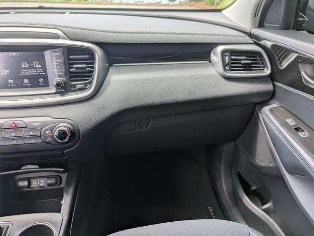used 2020 Kia Sorento car, priced at $18,141