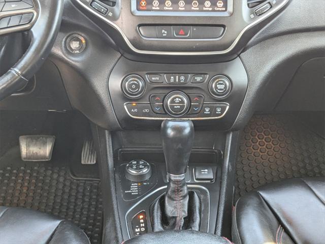 used 2019 Jeep Cherokee car, priced at $16,674