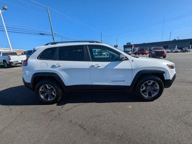 used 2019 Jeep Cherokee car, priced at $16,674