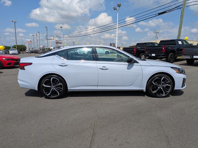 used 2023 Nissan Altima car, priced at $24,686