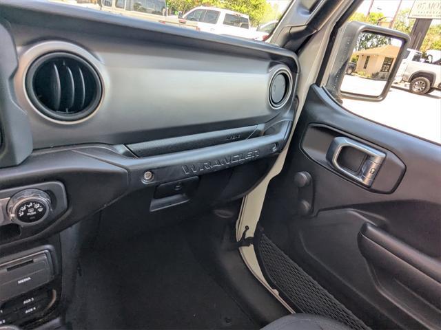 used 2021 Jeep Wrangler Unlimited car, priced at $32,114