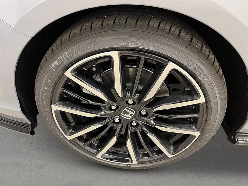 new 2025 Honda Accord Hybrid car, priced at $40,905
