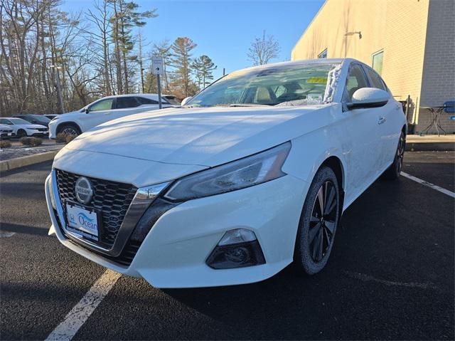 used 2022 Nissan Altima car, priced at $22,985