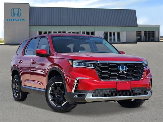 new 2025 Honda Pilot car, priced at $49,405
