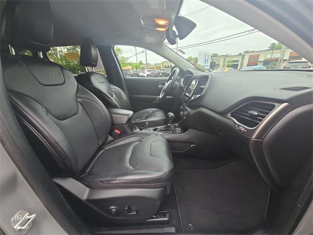 used 2020 Jeep Cherokee car, priced at $16,756